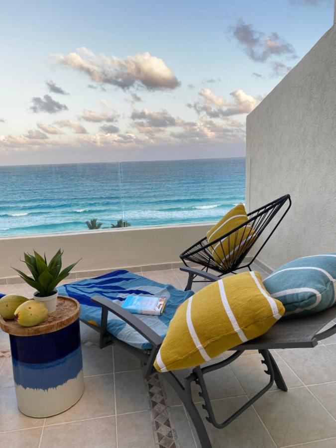 Ocean View Three Bedroom, Three Story Penthouse By The Beach Cancún Extérieur photo